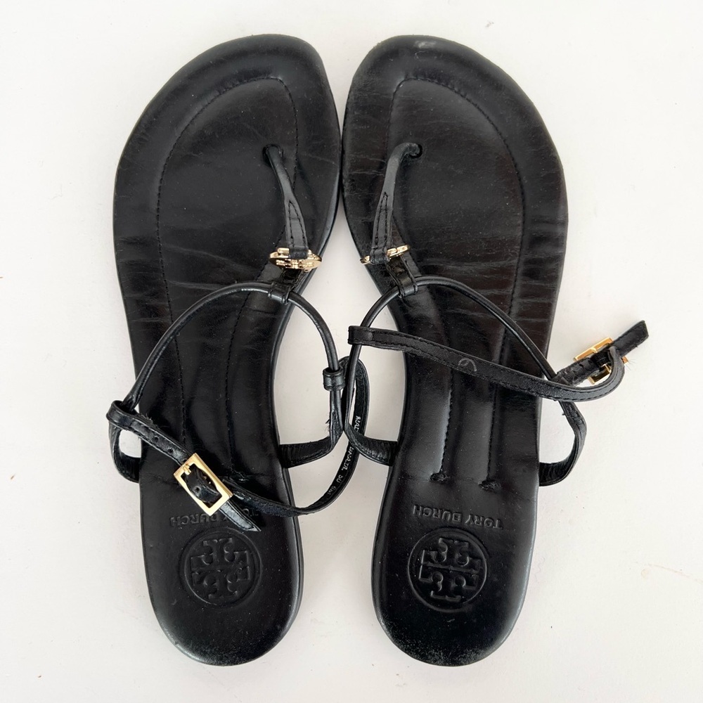 Tory Burch Emmy T-Strap Leather Sandals in Black with Gold Logo, size 6M - Picture 9 of 9